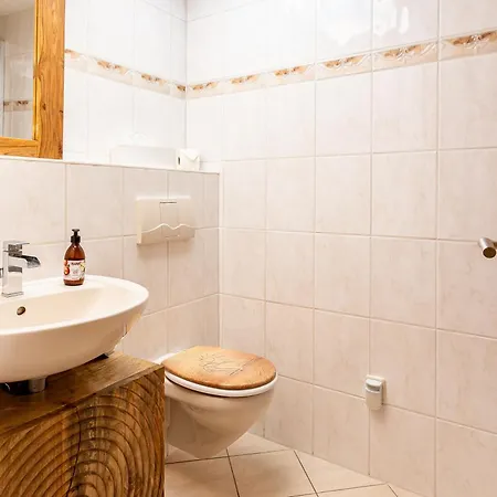 Ostseeromantik * Neuhaus (Mecklenburg-Vorpommern)